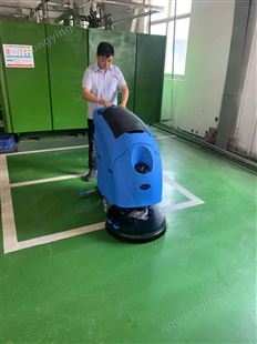 苏州洗地机工厂车间手推式扫地机