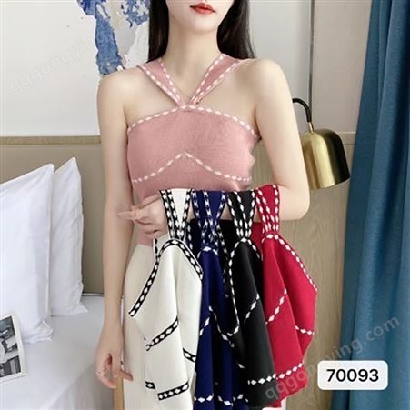 韩版针织吊带背心女夏外穿小清新甜美内搭修身显瘦短款上衣设计感