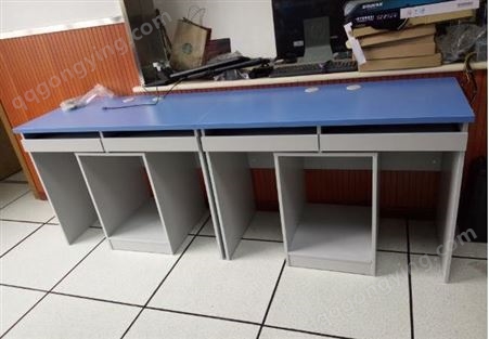 上街电教室电脑桌 郑州机房实训桌 公司