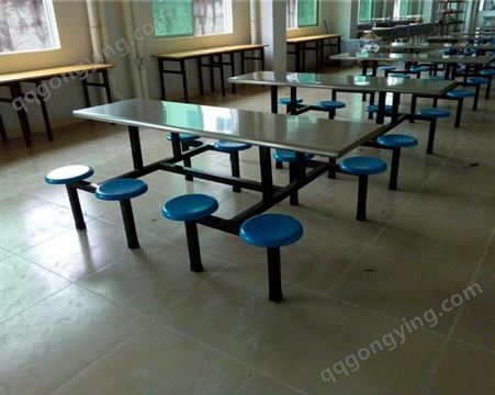 学校八人不锈钢餐桌工厂食堂餐桌椅现场拍摄图片