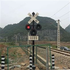 宏宇列车接近铁路道口报警器路口信号灯支持定制