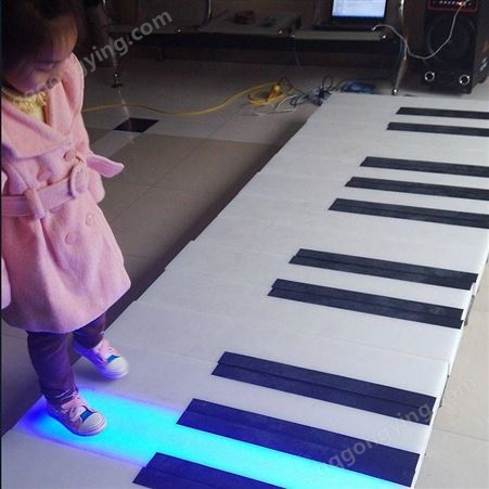 鑫振_led地板钢琴感应地砖灯_脚踩地面钢琴键发光音乐楼梯